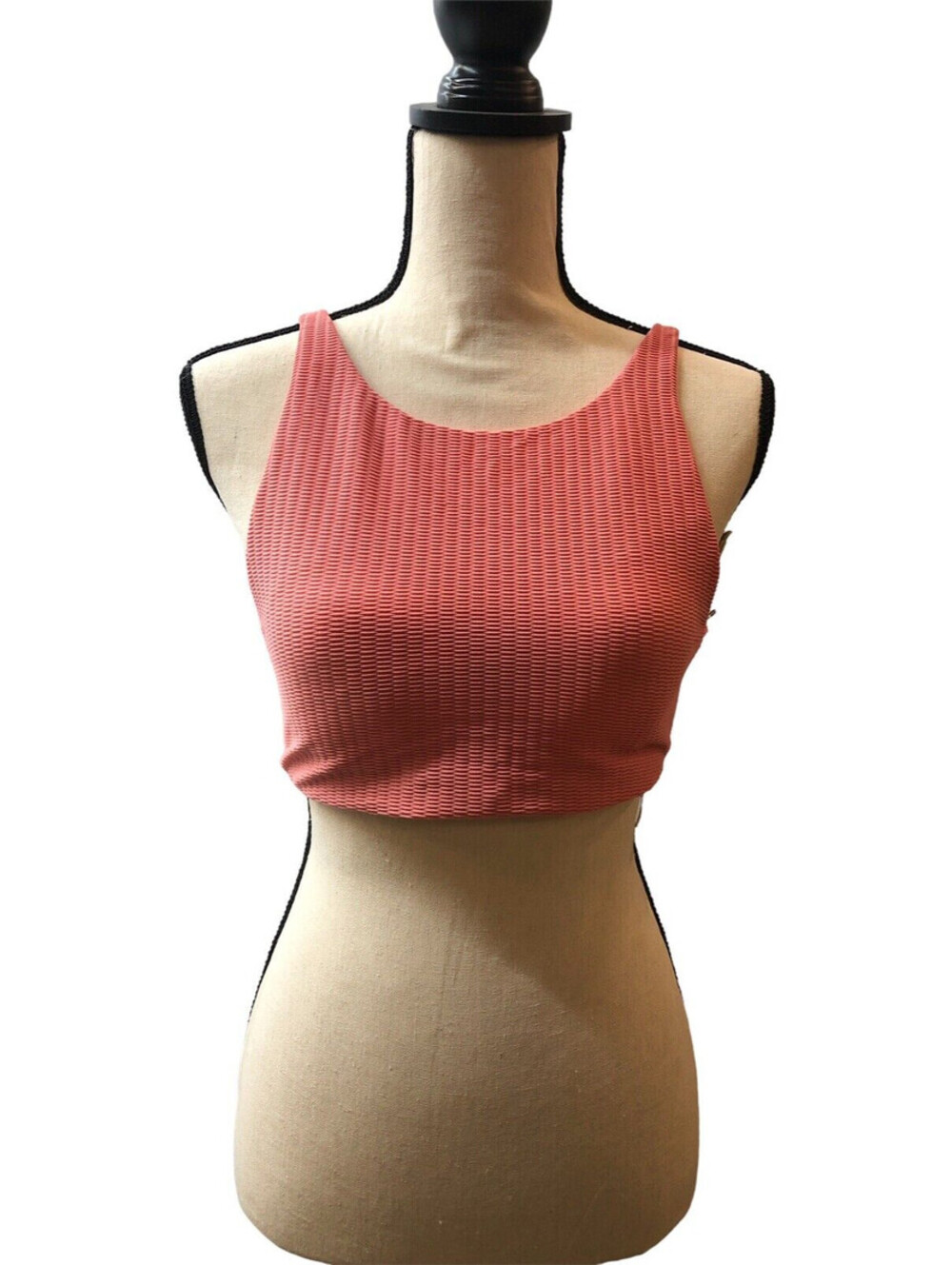 CARVE DESIGNS Zuri Top Grapefruit Texture Size M Pull On High Neck Machine Wash